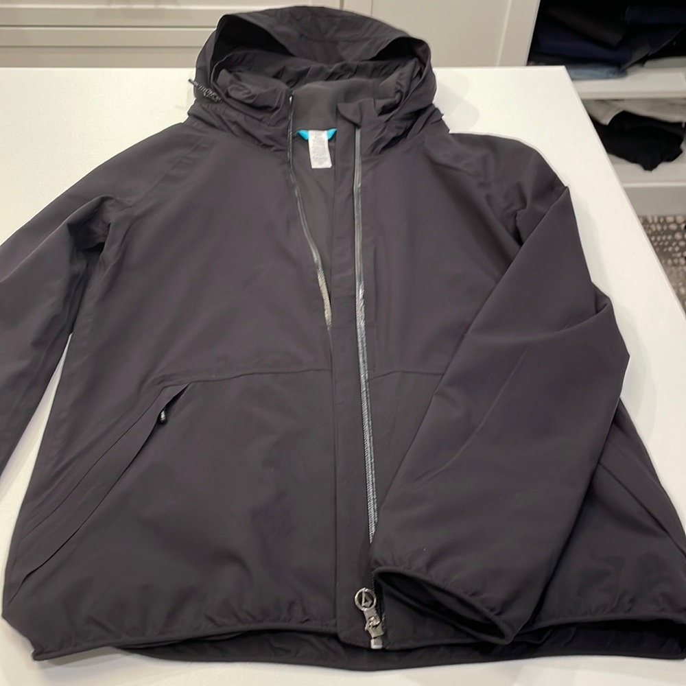 Ivivva kids black raincoat size 14